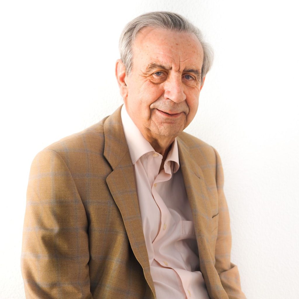 Antonio Burgueño